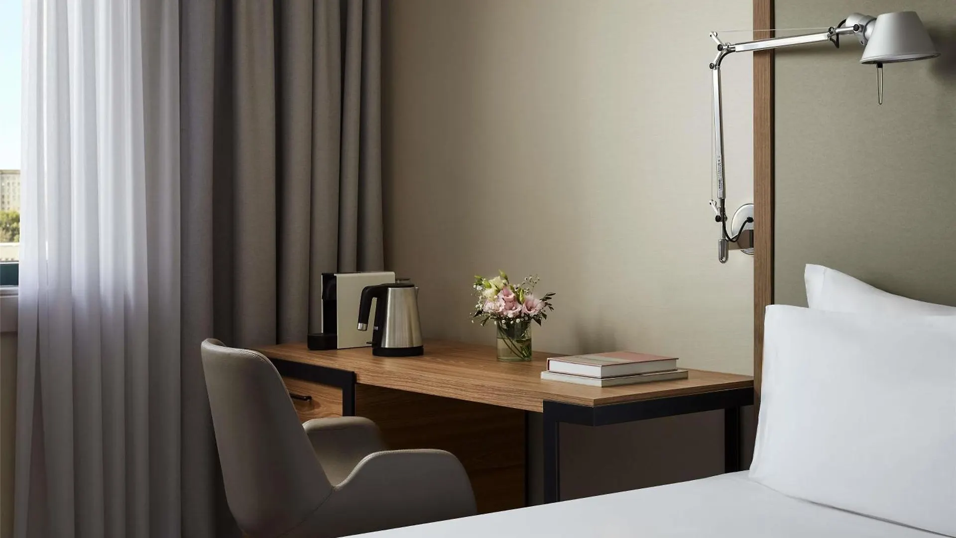 ****  Hotel Nh Lisboa Campo Grande Portugalsko