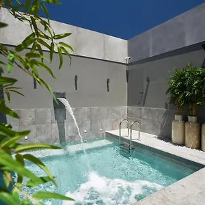 4* Hotel Portobay Marques