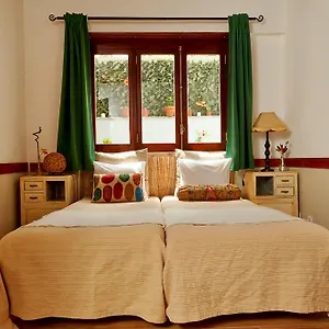 Garden Saldanha Apartment