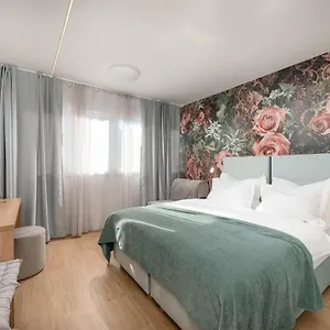 skaline-luxury-rooms-split.splithotels.org/