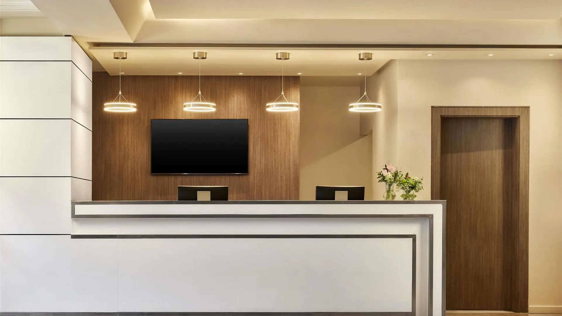 Nh Lisboa Campo Grande Hotel