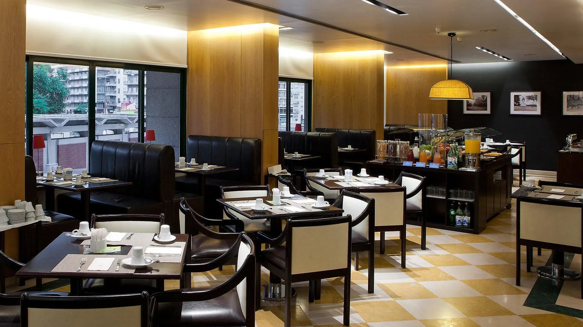 Nh Lisboa Campo Grande Hotel 4*,  Portugal