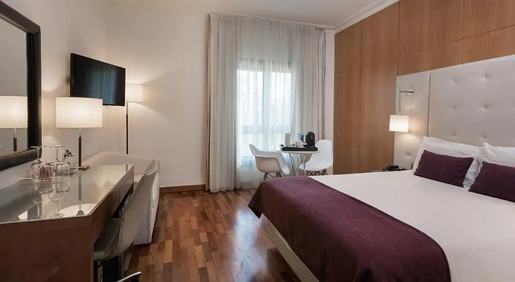Nh Lisboa Campo Grande Hotel 4*,  Portugal