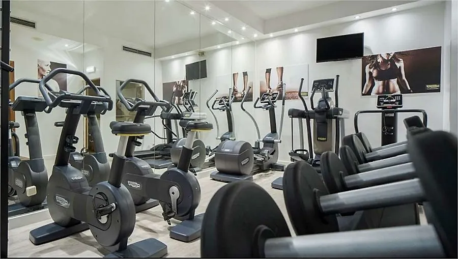 Nh Lisboa Campo Grande Hotel 4*,